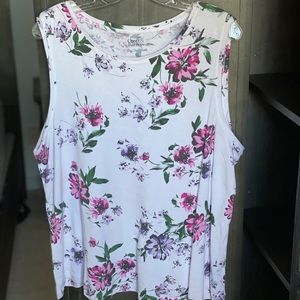 Croft and Barrow Comfortable Dress Shirt/Tank